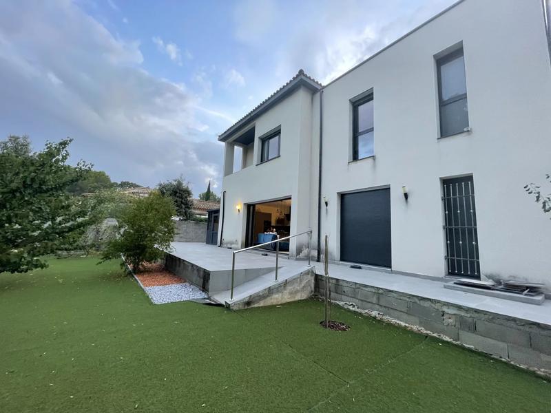 Maison - 136 m² - 5 pièces