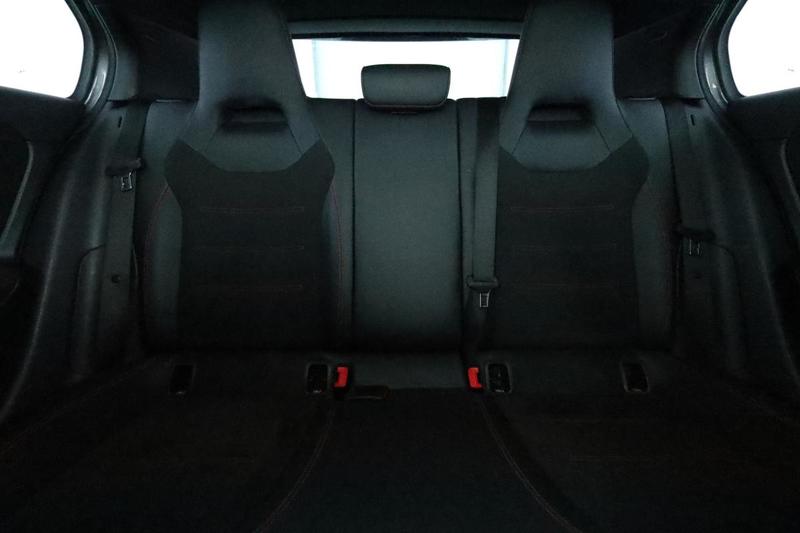 Mercedes Classe a 180 d Amg Line 8g-Dct 116 ch