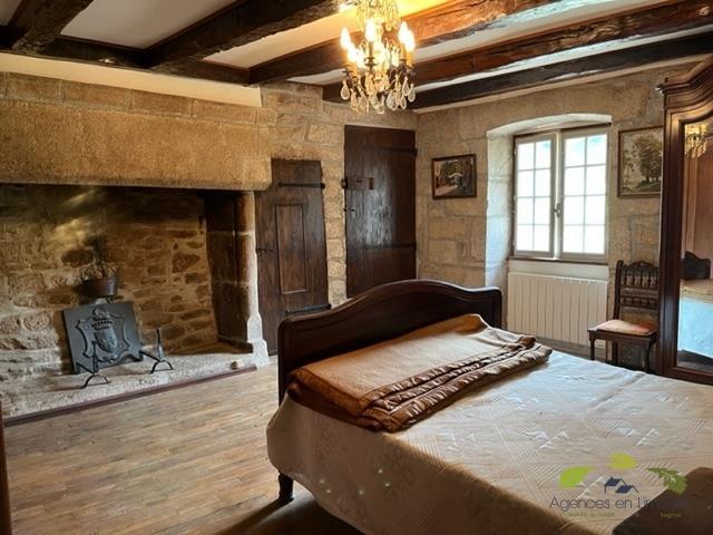 Demeure - 145 m² - 7 pièces