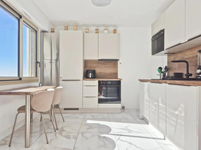 Appartement - 64 m² - 3 pièces