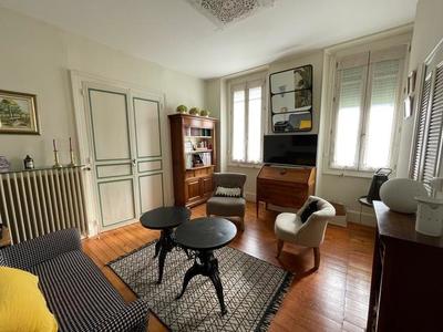 Maison ancienne - 285 m² - 10 pièces