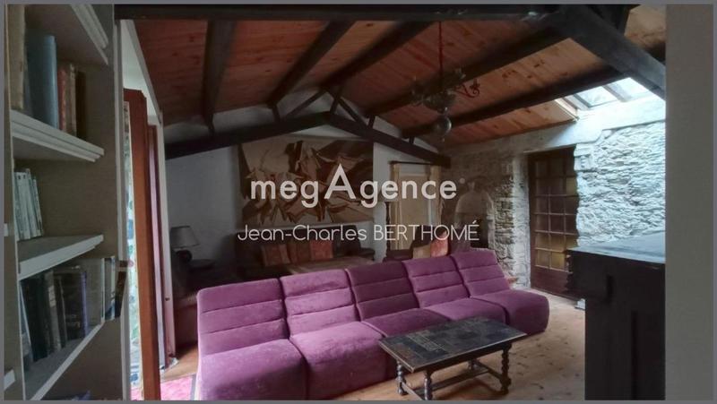 Maison en pierre - 324 m² - 15 pièces