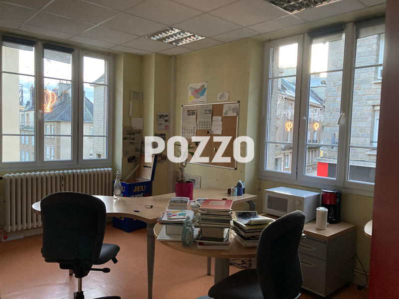 Local commercial - 115 m²