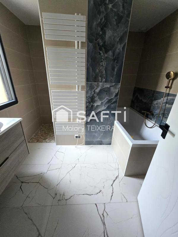 Maison - 172 m² - 8 pièces