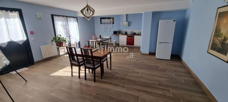 Maison - 193 m² - 7 pièces