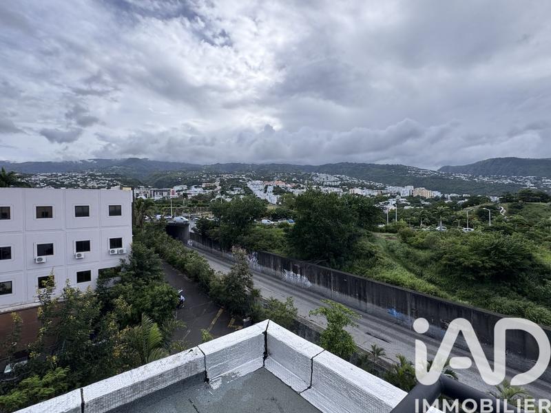 Studio - 45 m² - 1 pièce