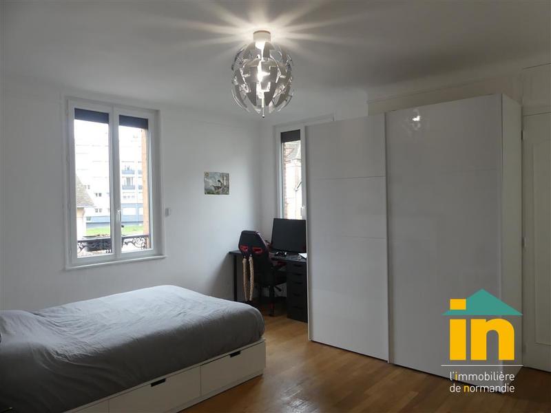 Maison de ville - 276 m² - 9 pièces