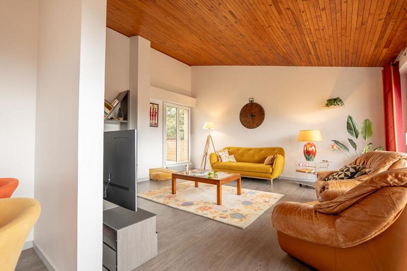 Appartement - 105 m² - 4 pièces