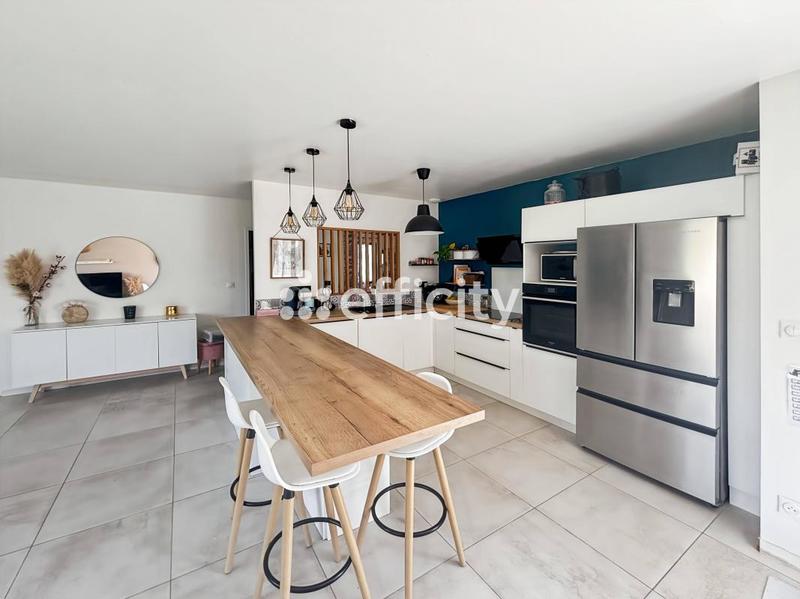 Maison - 130 m² - 5 pièces