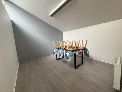 Bureau - 238 m²