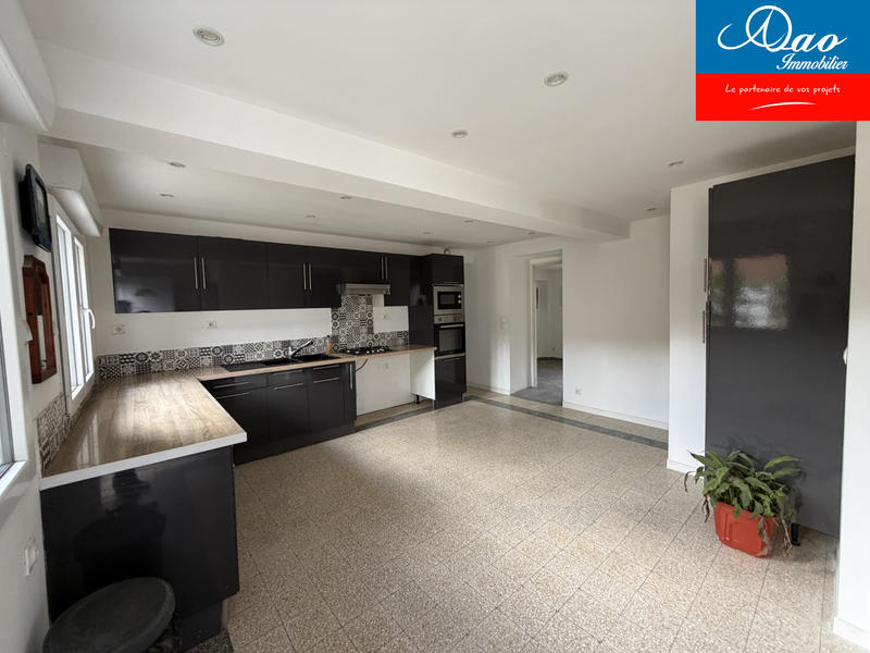 Maison - 138 m² - 5 pièces