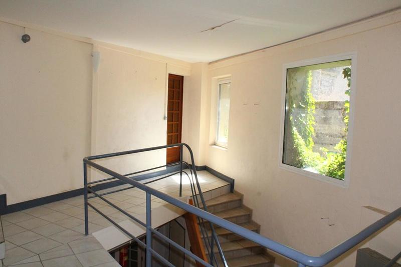 Maison - 279 m² - 5 pièces