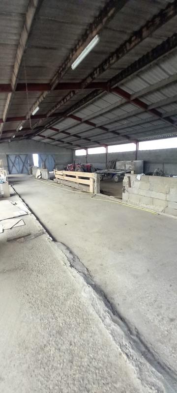 Maison ancienne - 450 m² - 1 pièce