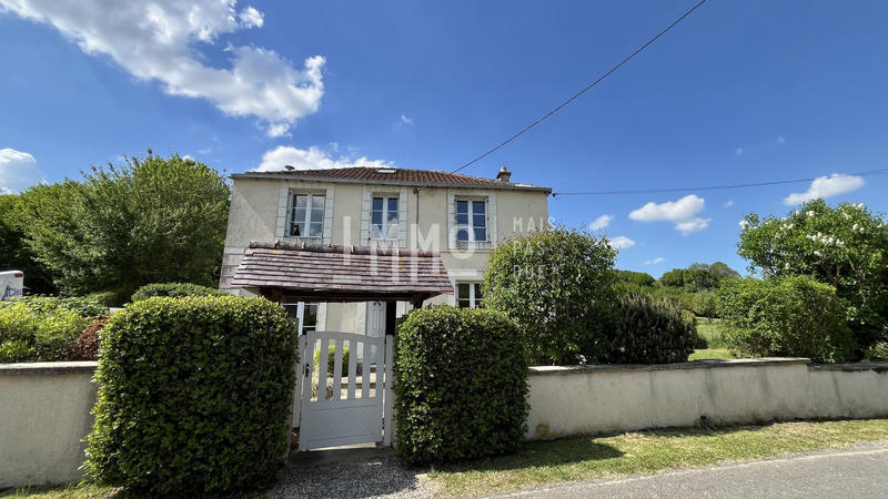 Maison traditionnelle - 70 m² - 4 pièces