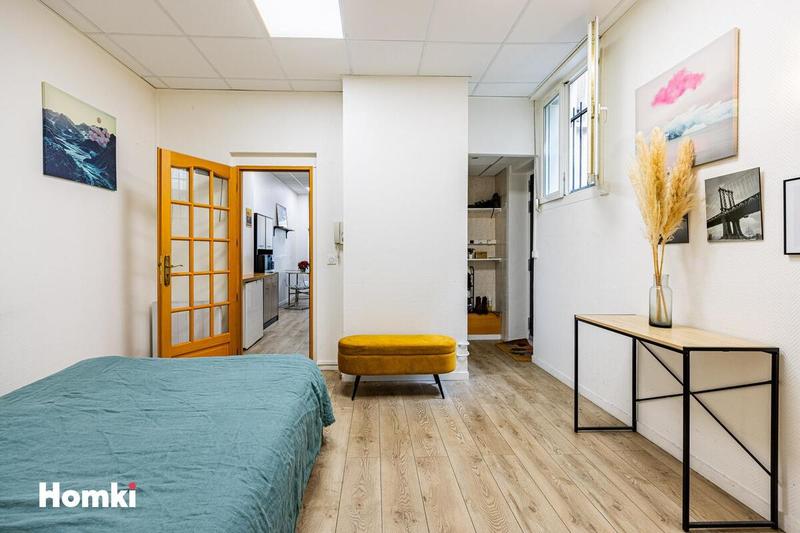 Local commercial - 48 m² - 2 pièces