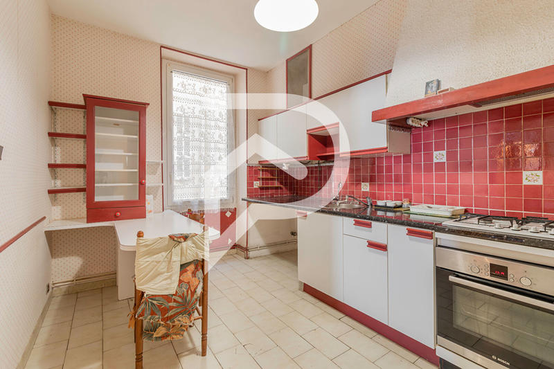 Appartement - 75 m² - 3 pièces