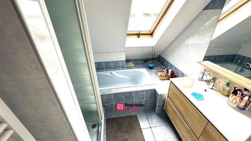 Maison - 126 m² - 6 pièces