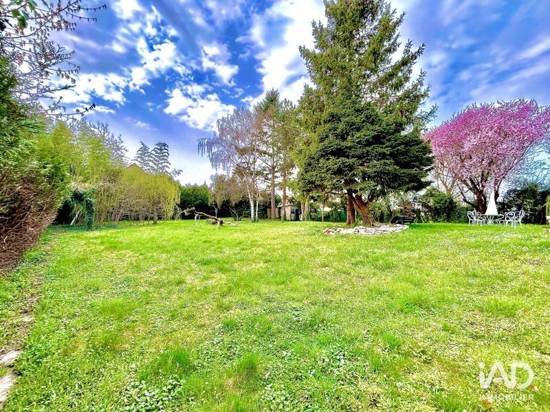 Maison - 247 m² - 5 pièces