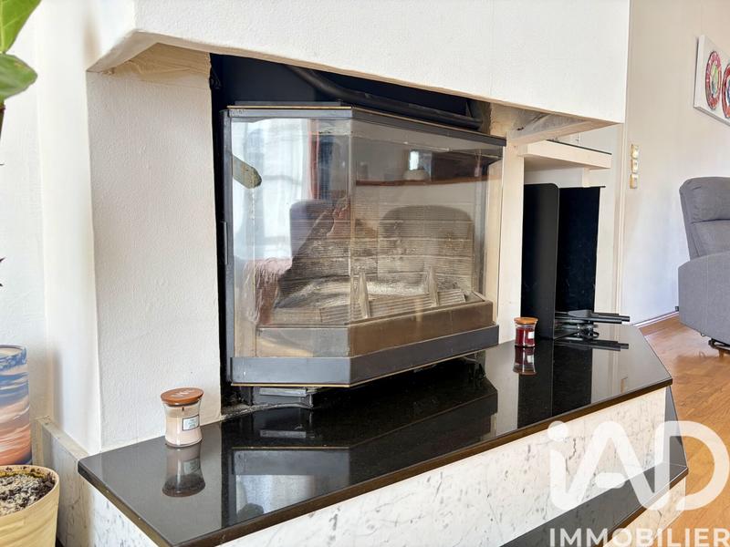 Maison - 311 m² - 9 pièces