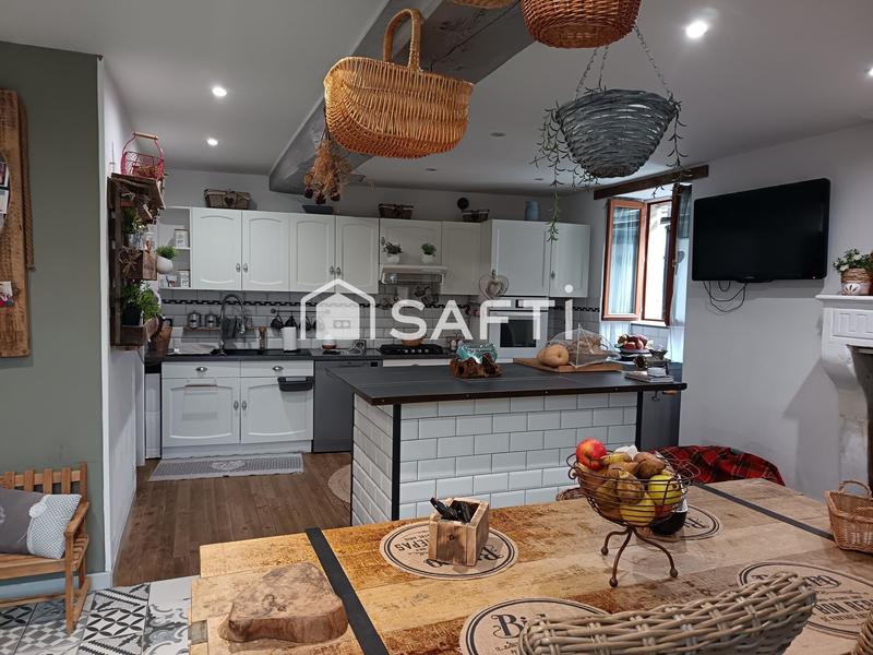 Maison - 170 m² - 5 pièces