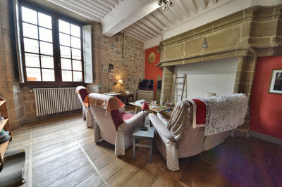 Appartement - 197 m² - 6 pièces