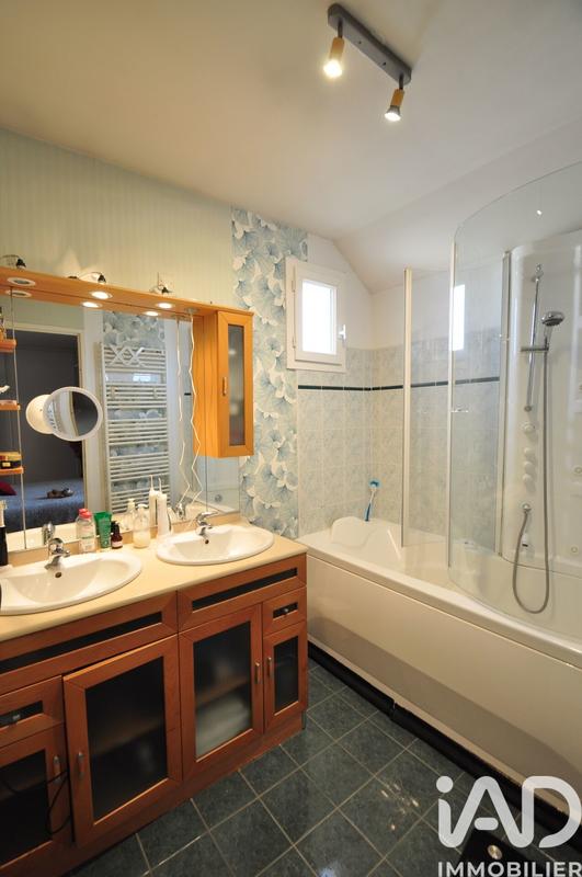 Maison - 138 m² - 6 pièces