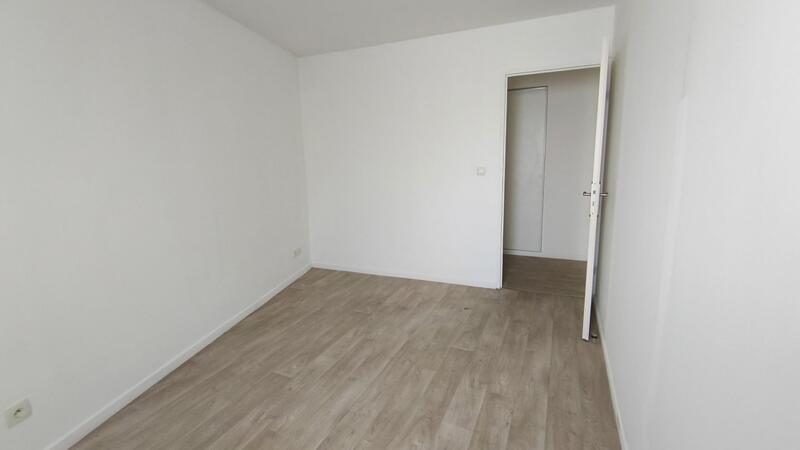 Appartement - 98 m² - 4 pièces