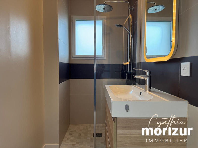 Maison contemporaine - 130 m² - 5 pièces