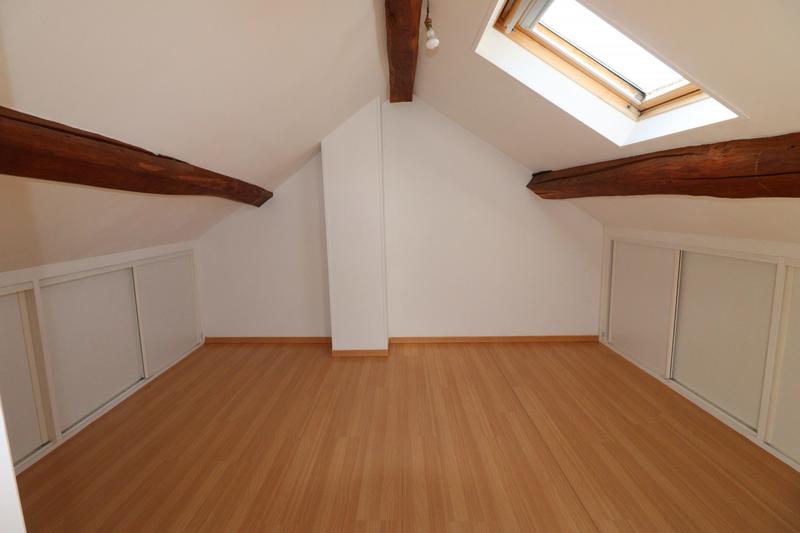 Maison - 122 m² - 8 pièces