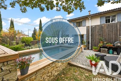 Maison - 123 m² - 5 pièces