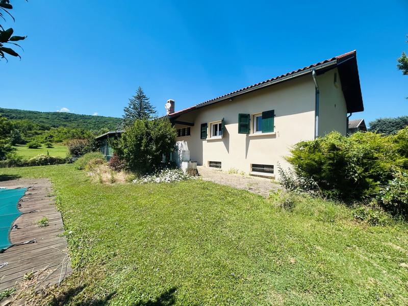 Maison - 170 m² - 5 pièces