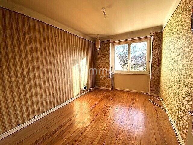 Maison - 286 m² - 9 pièces