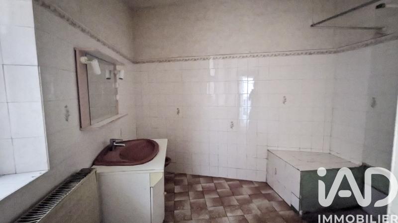 Maison - 180 m² - 7 pièces