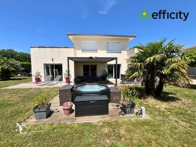 Maison - 161 m² - 7 pièces