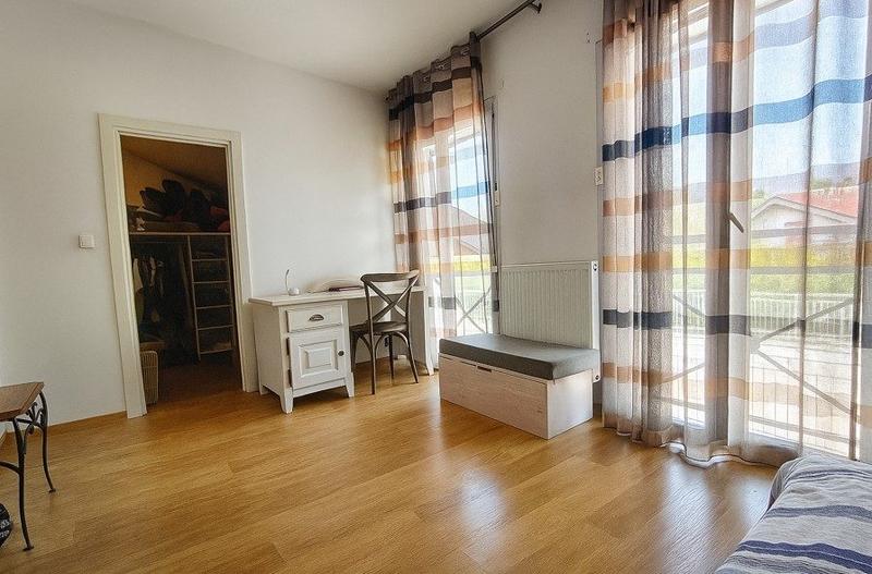 Maison - 139 m² - 5 pièces