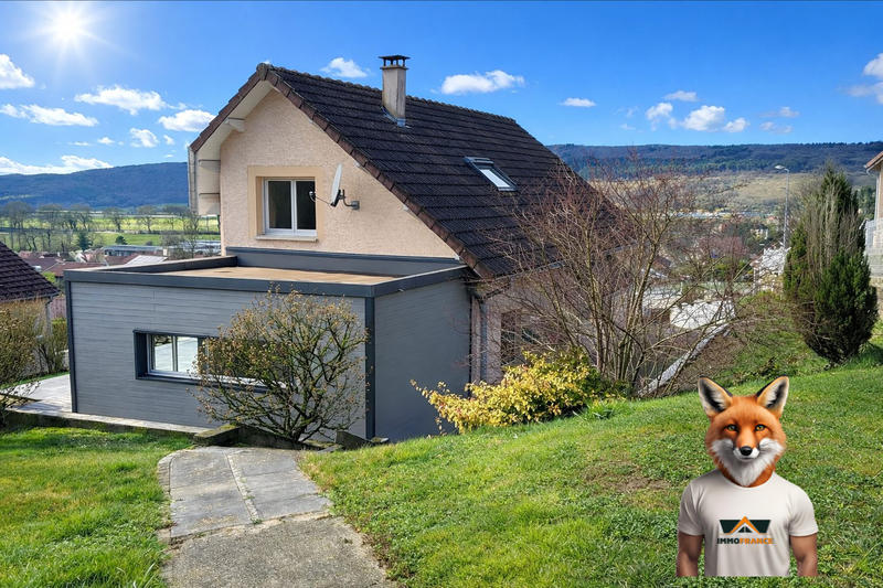 Maison - 161 m² - 8 pièces