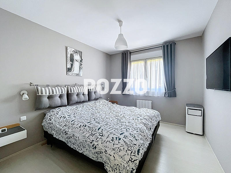 Maison - 95 m² - 5 pièces