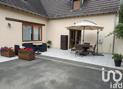 Maison - 199 m² - 7 pièces