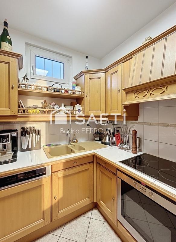 Maison - 121 m² - 6 pièces