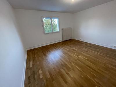 Appartement - 128 m² - 4 pièces