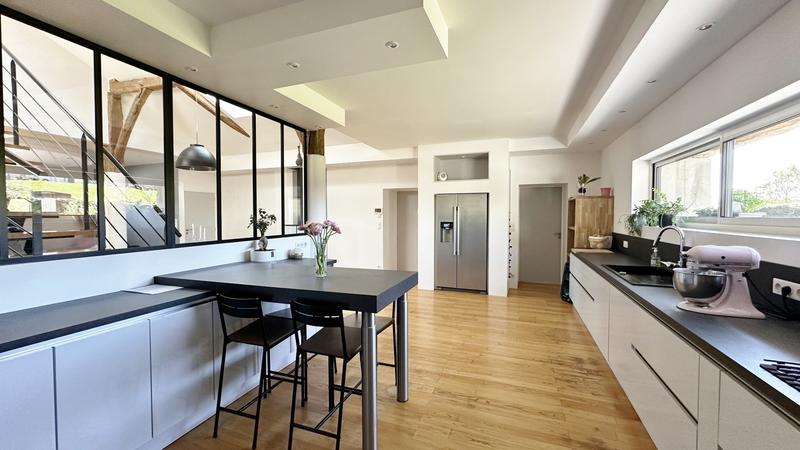 Fermette - 200 m² - 7 pièces