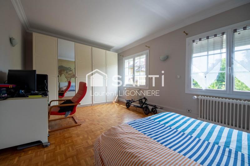 Maison - 190 m² - 7 pièces