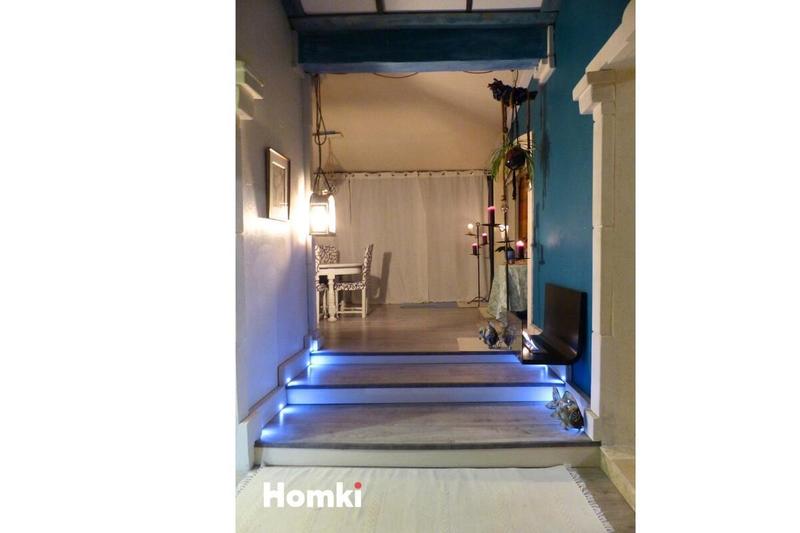 Villa - 324 m² - 8 pièces