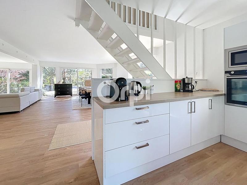 Maison - 155 m² - 6 pièces