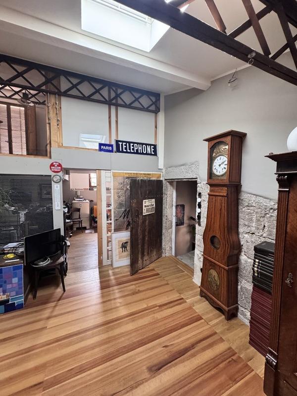 Appartement - 125 m² - 6 pièces