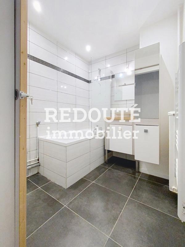 Appartement - 96 m² - 5 pièces