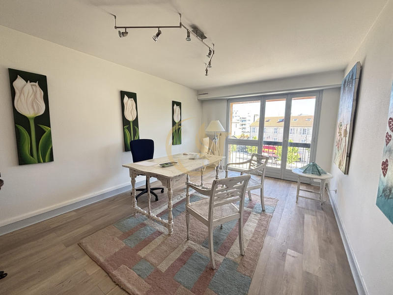 Local d'activités - 47 m² - 2 pièces