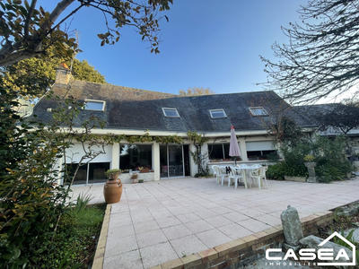 Maison - 175 m² - 7 pièces