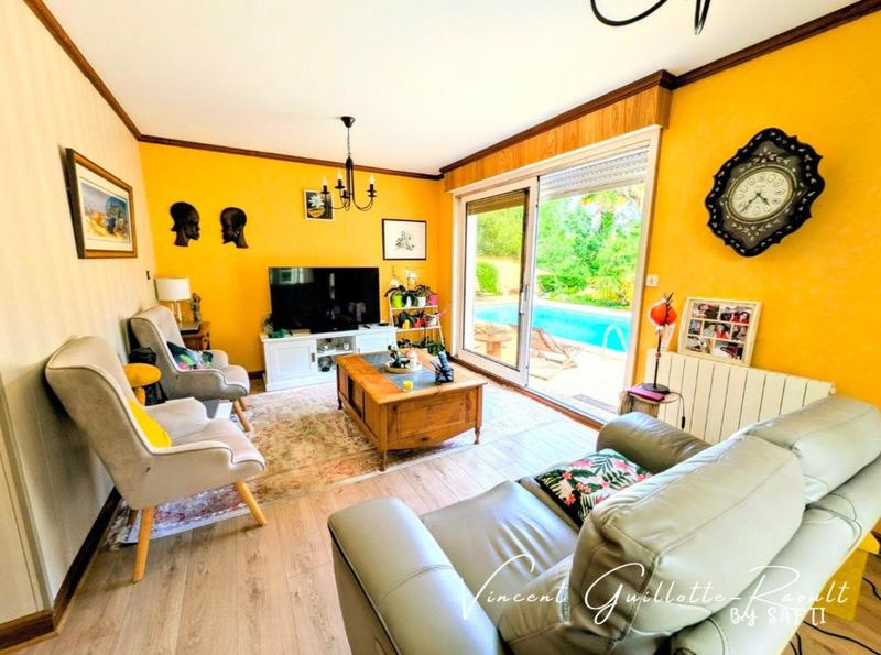 Maison - 190 m² - 6 pièces