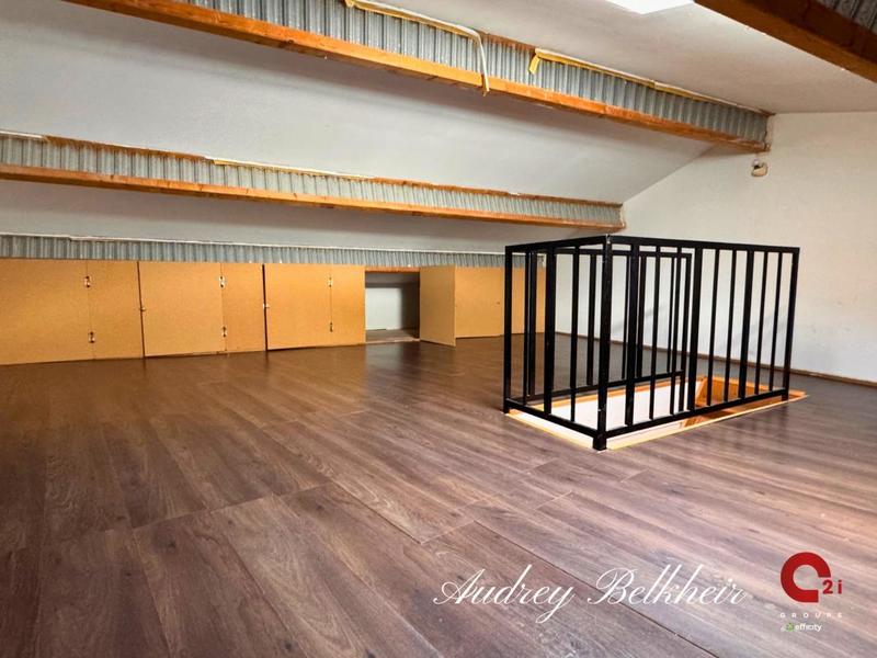 Maison - 85 m² - 4 pièces